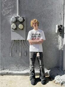 Oversized Graphic T-Shirt With Y2K-Style Chinese Characters - 白色 - 查看 3