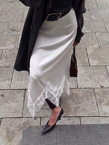 Women's White Satin Mid-Length Skirt, Lace Asymmetrical Hemline Inner Skirt, Paris Style Vintage Romantic Old Money Luxury High Waist Skirt For Autumn/Winter - White - View 6