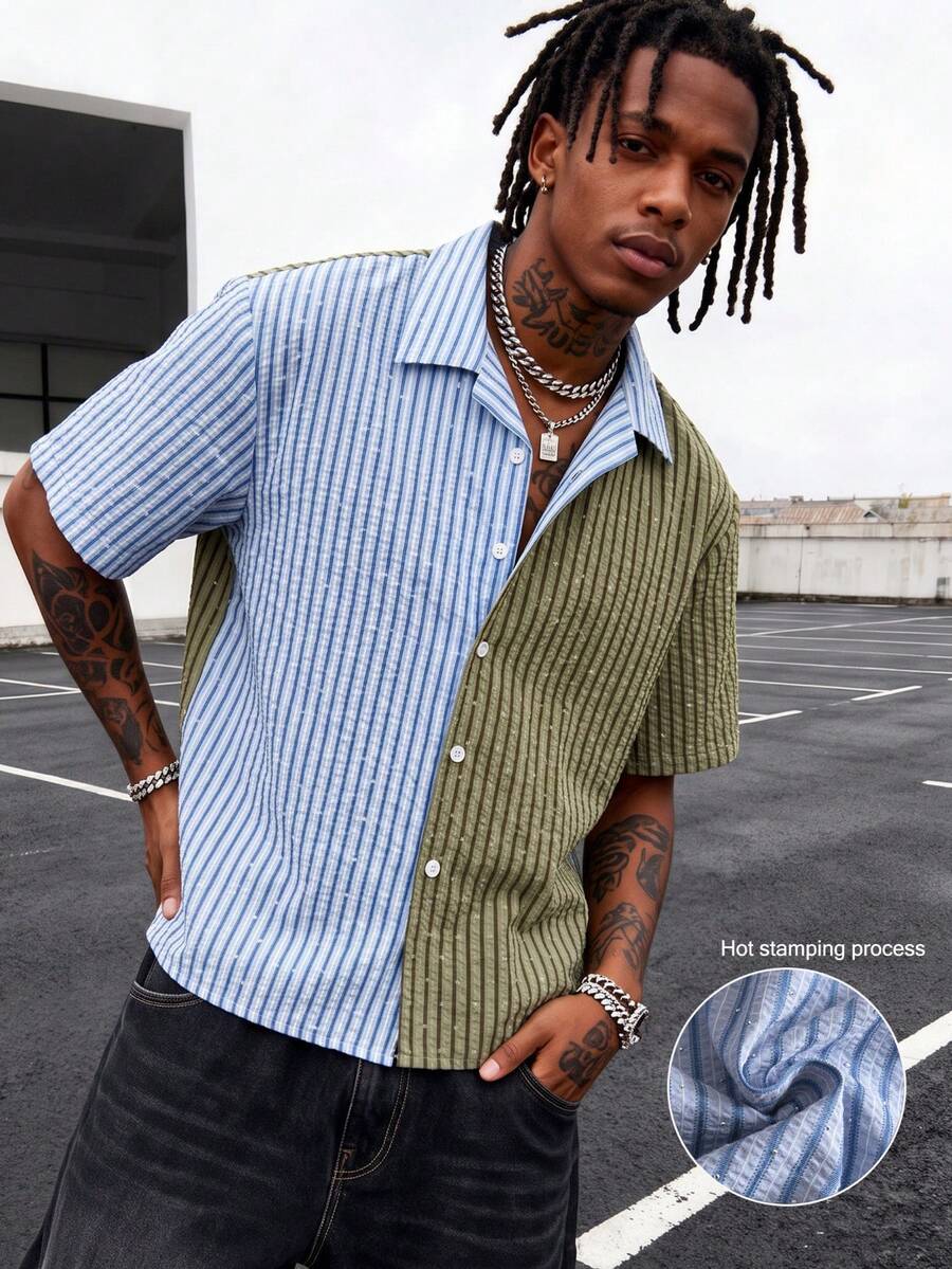 Camisa de manga corta con cuello cubano, estilo americano casual de calle, con bloques de color, rayas y pedrería para hombre - Verde militar - Ver 1