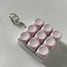 1 pieza Llavero con tecla 4/9, juguete antiestrés DIY de botón de teclado, juguete para aliviar el estrés para adultos para pasar el tiempo - Multicolor - Ver 3