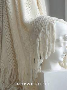 1pc Pure White Chunky Knit Throw Blanket With Tassels, Comfortable Thick Textured Knit Blanket, Soft Tassel Decor Blanket, Suitable For Sofa, Bed, Wedding And Home Decor - White - View 3