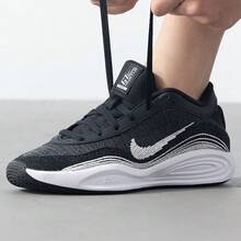 Nike GT Hustle Academy Comfortable Minimalist Low-Top Basketball Shoes Unisex Black & White - Black - View 3