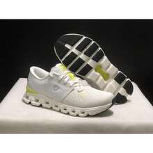 On Running Women Running Shoes - 卡其橘 - 查看 5