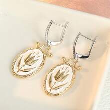 DIYCCPC Anting Jepit Oval Tulip Vintage, Enamel Putih dengan Bunga 3D, Cocok untuk Kencan dan Pemakaian Sehari-hari Wanita - Dua warna - View 5