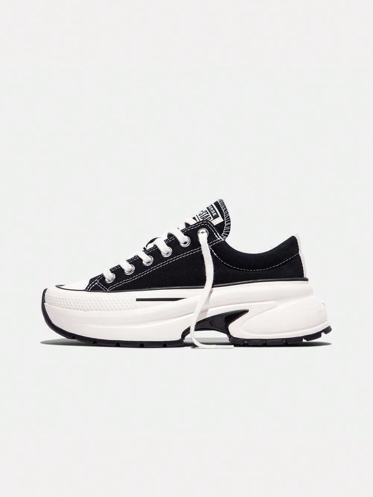 Converse 女款 Chuck Taylor SEASONAL 帆布低筒運動鞋 A18465C - 黑與白 - 查看 1