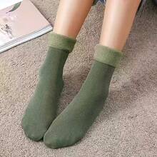 4 Pairs Women's Vertical Striped Thermal Lined Thick Mid-Calf Warm Floor Socks, Autumn/Winter - Crew Socks - View 7