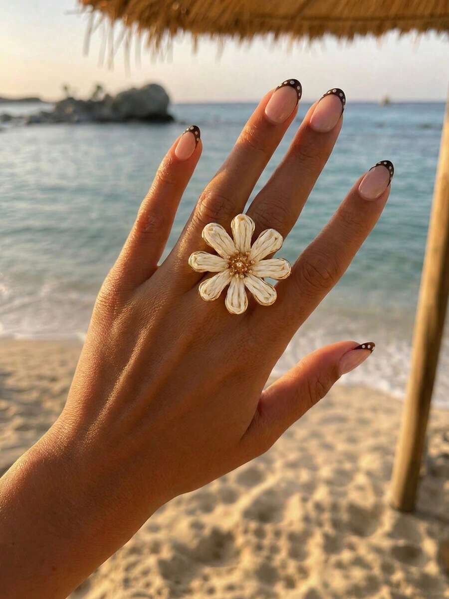 1件波希米亞度假風拉菲草白色花朵戒指,適合女性海灘出遊、日常穿搭,百搭飾品 - 白色 - 查看 1