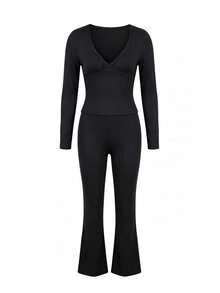 LovelyWholesale Women's Casual Cross V-Neck Long Sleeve Top And Flare Pants 2 Pieces Set, Autumn Women's Outfit - Black - View 4