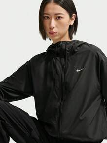 Nike 女款 AS W NK UV CLSSC 連帽外套 梭織連帽夾克 IM8162-010 - 黑色 - 查看 3