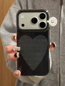 Casing Ponsel Niche Full-Screen Motif Polka Dot Berongga Hati Perak Kompatibel dengan iPhone 17, 16 Pro Max, 15 Pro Max, 14 Pro, 14 Pro Max, Casing Pelindung Penuh Gaya Korea Kreatif yang Lucu - Hitam - View 1