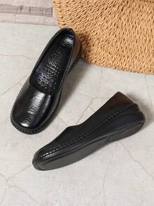 Women's Spring Autumn All Season Handmade Black Breathable Commute Comfortable Slip-On Lightweight Daily Flat Shoes - Black - View 8
