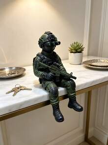 1件特種部隊士兵動作公仔，配夜視鏡與突擊步槍，軍事戰術可動人偶，坐姿書架桌面擺飾，居家辦公室裝飾 - A1 - 查看 4
