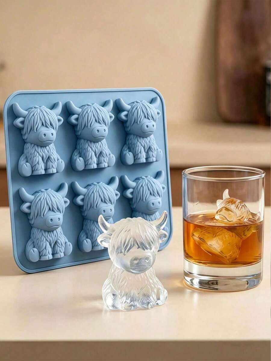 3D Cute Cow Shaped Silicone Ice Cube Mold, Suitable For Whiskey, Cocktails And Baking, Also For Easter And Holiday Decoration