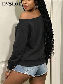 Women's Gold Leopard Print Digital Printed Off-Shoulder Long Sleeve Ribbed Trim Casual Pullover Sweatshirt - Black - View 2