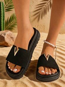 Tang pin zun Black Suede V-Shaped Metal Decor Thick Sole Slip-On Sandals, Casual Outdoor Non-Slip Serrated Sole Women's Platform Slippers, Suitable For Summer Beach Vacation - Black - View 1