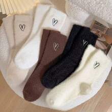 5 Pairs Heart Pattern Fluffy Women's Mid-Calf Socks, Knee-High Socks, Warm And Soft, Back To School Essential, Autumn/Winter Must-Have, Ideal Gift, Christmas Gift - Multicolor - View 6