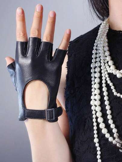 1 Pair Breathable PU Leather Half-Finger Gloves - Adjustable Half-Finger Gloves - Performance Women's PU Half-Finger Gloves, Suitable For Fashion Shows, Clothing Decoration/Costume Changes And Accessories/Costume Changes And Cosplay/Women's Costume Cosplay - Fashion Punk Style, Lightning Stage Hip-Hop Motorcycle Gloves/Christmas New Year Decorative Gloves, Suitable For Halloween