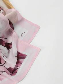 1PC Women's Floral Printed Hijab Scarf, Double-Sided Printed Headscarf, Muslim Fashion Daily Wear Turban, Soft Comfortable Breathable Beach Long Shawl - Purple Flowers On White Background - View 7
