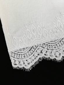 Atasan Kaos Putih dengan Hiasan Renda, Model Longgar, Lengan Mengembang, Sederhana, Kasual, Nyaman, Gaya Urban Elegan - Putih - View 7