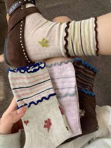4 Pairs Women's Socks, Spring/Summer Comfortable Versatile Thin Style, Vintage Floral Double Ruffle Edge, Lightweight Breathable Versatile Slouchy College Style Mid-Calf Socks, Suitable For Students Daily Wear, Gatherings, Home Wear, Perfect Gift Choice - Multicolor - View 2