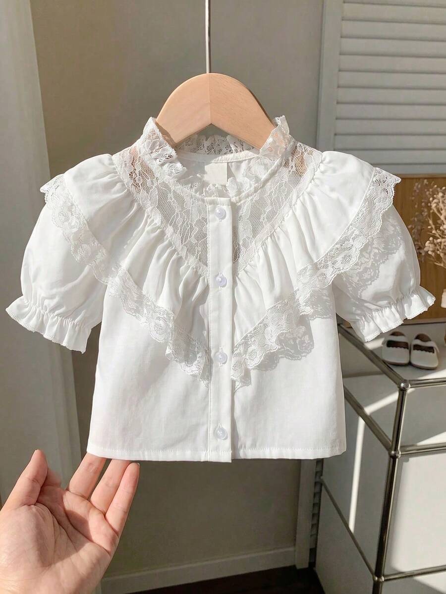 Camisa de manga corta para niñas con patchwork de encaje, cuello de pie pequeño, mangas cortas abullonadas, blusa de unicolor exquisita