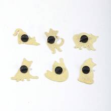 1 buah Pin Enamel Kucing Multi Ras Realistis, Pin Kerah Anak Kucing Ragdoll Oranye Belang dengan Garis Emas, Pin Logam untuk Jaket dan Tas, Hadiah Menarik untuk Pecinta Kucing - MultiWarna - View 6