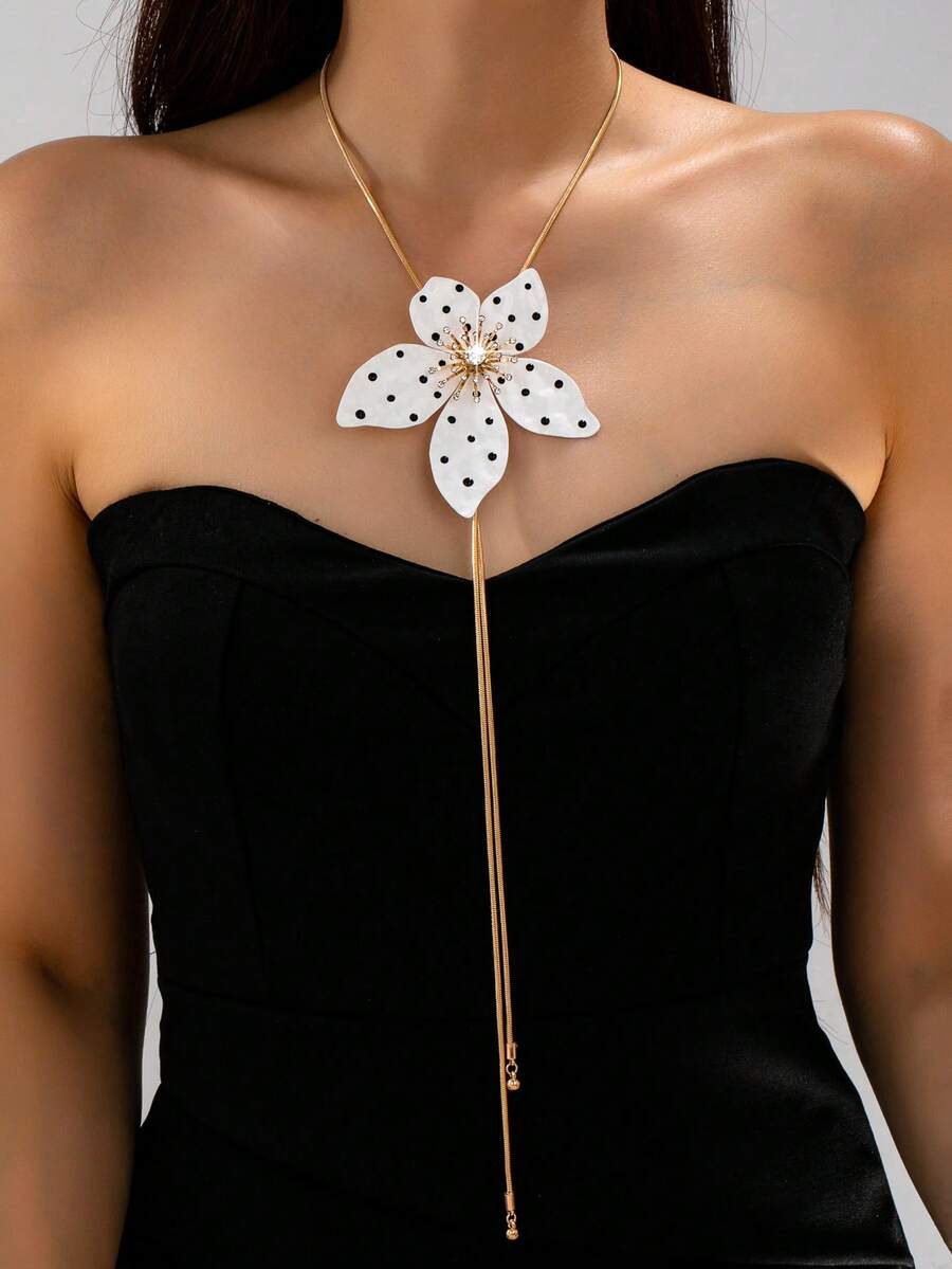 1pc Large White Polka Dot Flower Necklace For Women, Adjustable Snake Chain With Oversized Flower Pendant Y-Shaped Statement Necklace - Polka Dot Flower Necklace - View 1