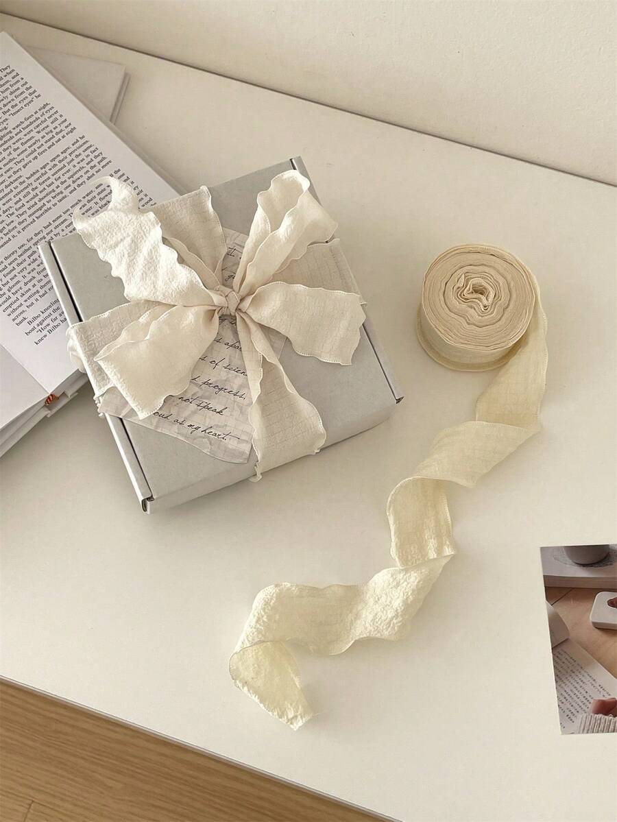 4cm 女神日母親節情人節百褶緞面絲帶 高端彈性荷葉邊泡泡褶皺織帶 蛋糕生日禮盒包裝絲帶 禮品包裝織帶 發箍 蛋糕包裝 DIY蝴蝶結 花束禮物蛋糕包裝 - 米色 - 查看 1
