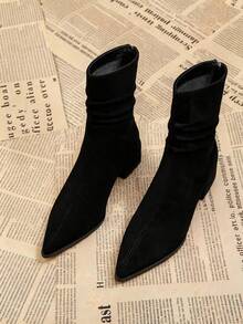 Fashionable Black Ruched Suede Women's Ankle Boots, Autumn/Winter Pointed Toe Chunky Heel Back Zipper Mid-Calf Boots - Black - View 2