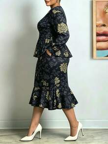 Setelan 2 Potong Ukuran Plus, Atasan Ruffle Motif Bunga + Rok Midi Ruffle Model Duyung, Menawan untuk Bentuk Tubuh Berlekuk, Dengan Saku yang Elegan - Royal Blue - View 7