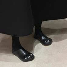 Women Flats - Black - View 5