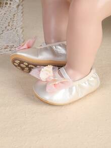 1 Pair Infant Girl 1st Birthday/100 Days Bow Soft Sole Non-Slip Princess Walking Shoes - Gold - View 3