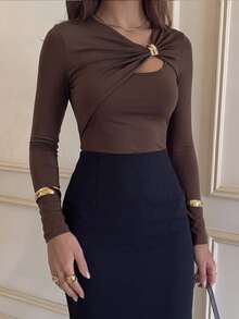 Women's Knitted Long Sleeve Top, Keyhole Neckline, Gold Button Decoration, Medium Stretch, Regular Fit - Brown - View 4