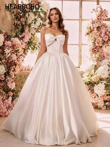 HEARBOBO Vintage Bohemian Strapless Beaded A-Line Wedding Gown, Woven Fabric Bridal Dress - White - View 2