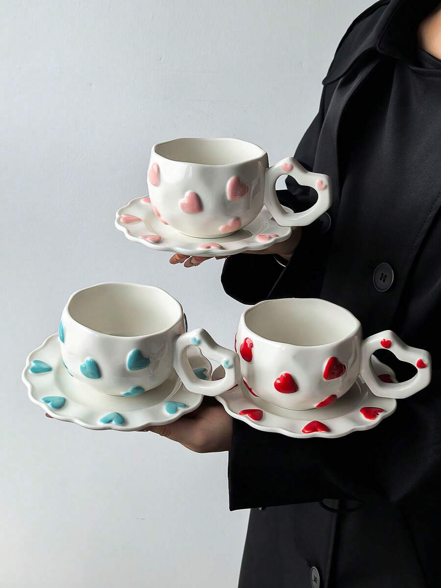 1 Set 3D Colorful Heart-Shaped Ceramic Coffee Cup And Saucer Set, INS Cute Style Embossed Heart Mug With 6-Inch Ruched Edge Plate, Suitable For Coffee, Tea, Commercial Use, All-Season Cup And Saucer