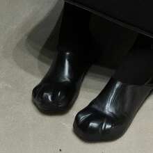 Women Flats - Black - View 2