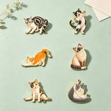1 buah Pin Enamel Kucing Multi Ras Realistis, Pin Kerah Anak Kucing Ragdoll Oranye Belang dengan Garis Emas, Pin Logam untuk Jaket dan Tas, Hadiah Menarik untuk Pecinta Kucing - MultiWarna - View 3