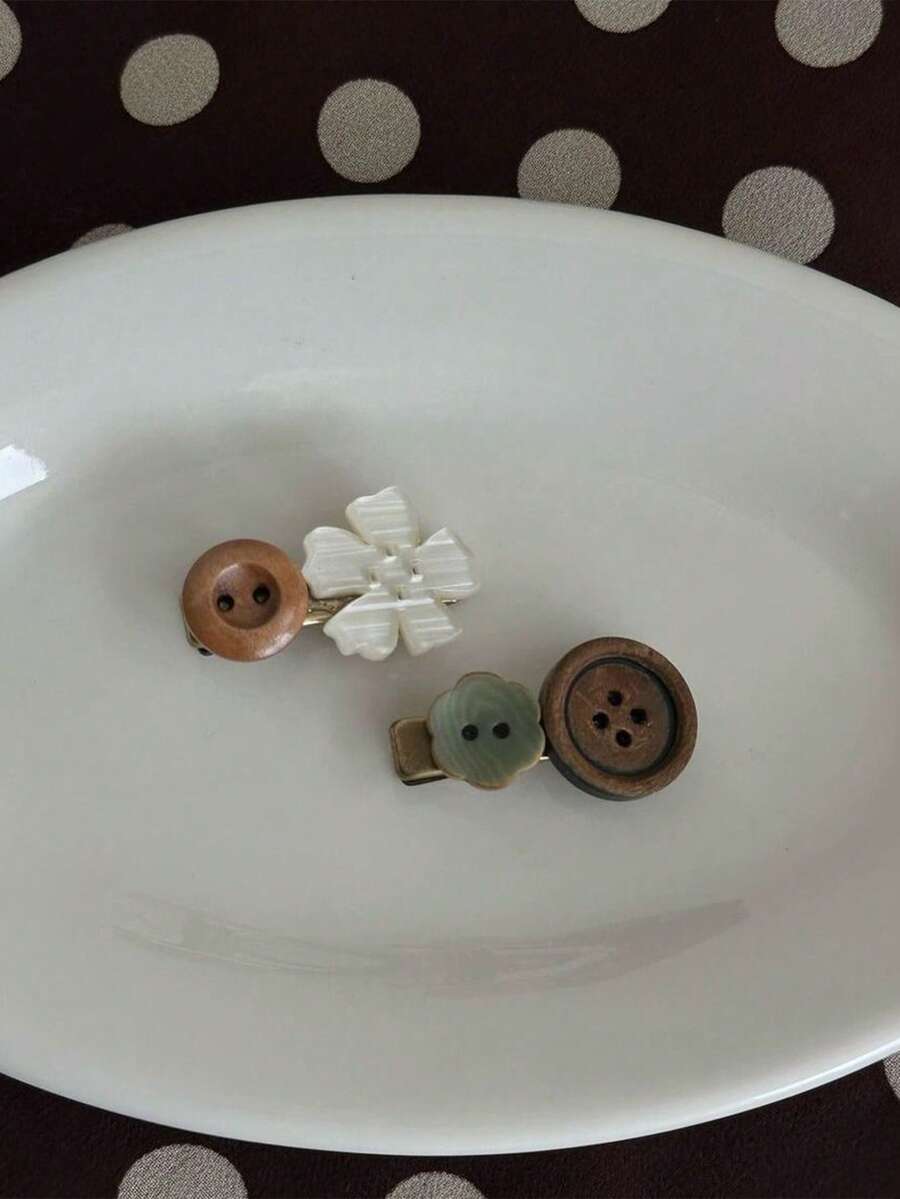 1件/2件裝復古木製鈕扣花朵髮夾,側分瀏海夾,適合鄉村野餐、校園穿搭與休閒亞麻造型 - 彩色 - 查看 1