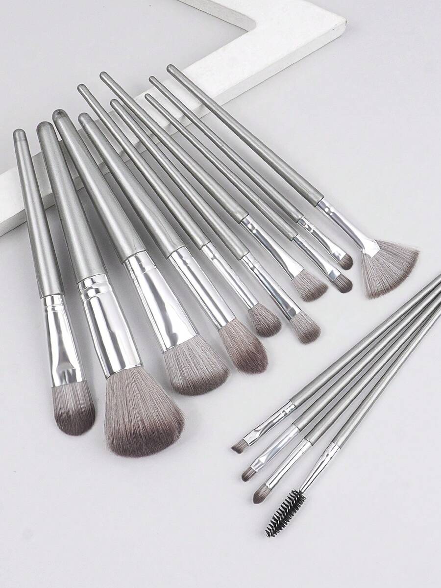 Set Kuas Makeup Premium, Alas Bedak Cair, Pembersih Kuas Besar, Set Kombinasi Kuas Makeup Wajah - Perak - View 1