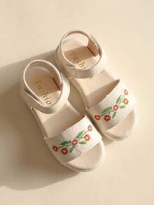 1 Pair 2026 New Girls Summer Flat Sandals, Embroidered Floral Soft PU Leather, Hook And Loop Back Strap Design, Pastoral Fresh Style, Suitable For Summer Daily Outings - White - View 2