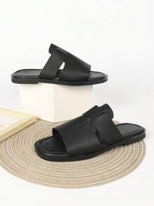 2026 New Fashion Men's Spring/Summer Outdoor Party High-End Business Casual Slip-On Open Toe Flat Sandals Beach Shoes Outdoor Slippers Home Slides - Black - View 4