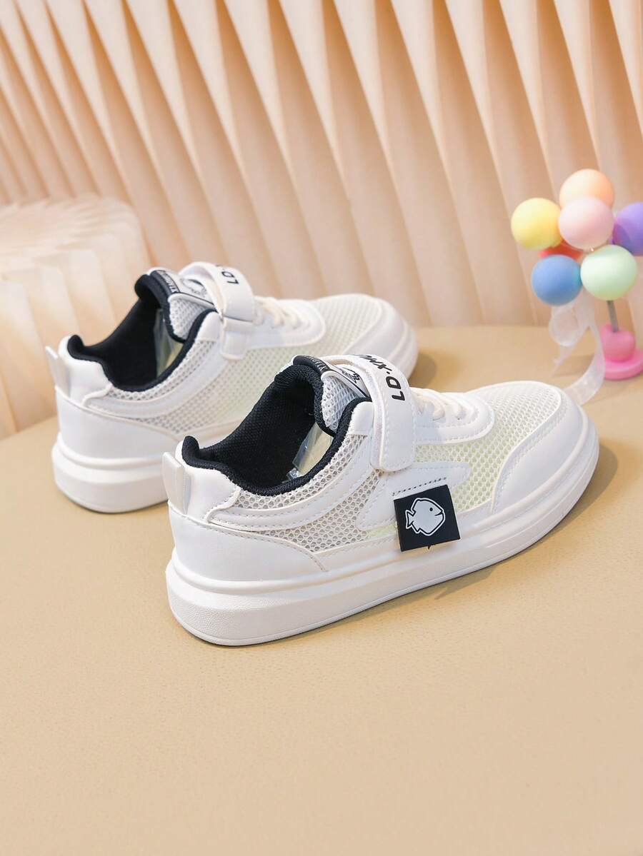 Tênis Brancos Infantis de Verão com Malha Respirável e Vazada, Sapatos Casuais com Gancho e Laço de Peixe Cartoon, Sapatos Esportivos da Moda - Preto - Visão 1