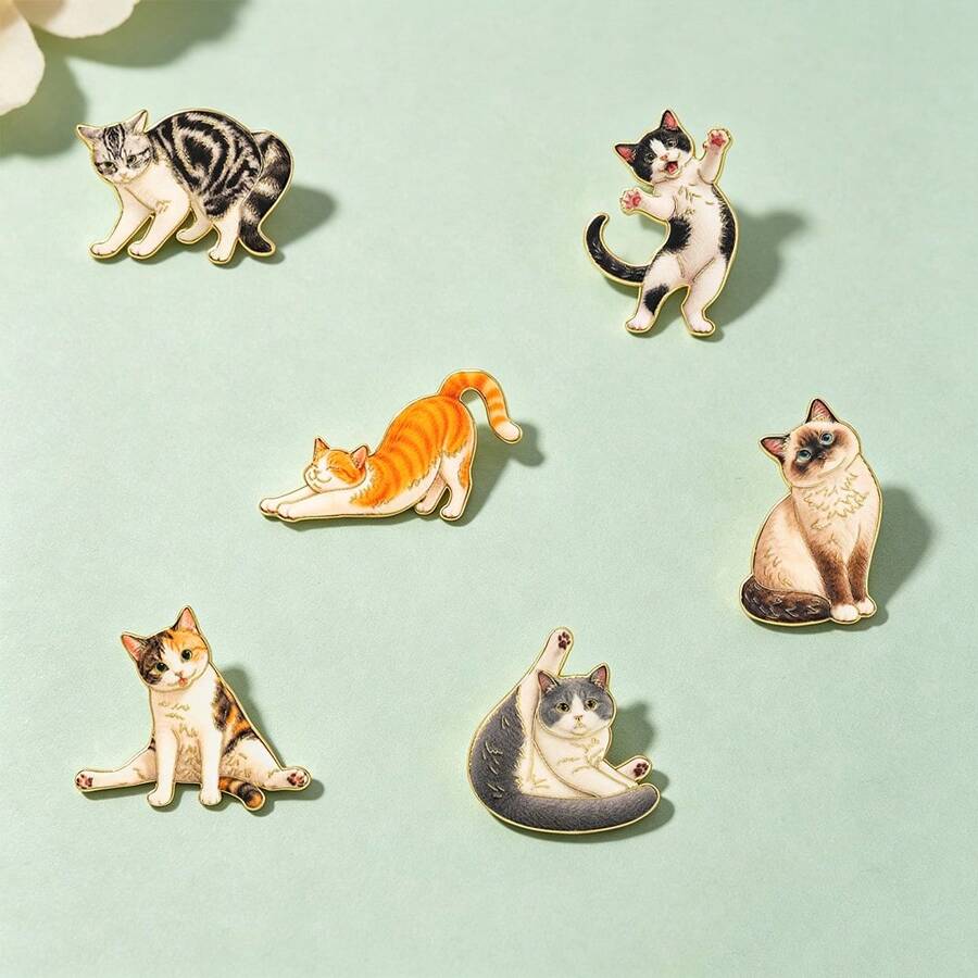 1 buah Pin Enamel Kucing Multi Ras Realistis, Pin Kerah Anak Kucing Ragdoll Oranye Belang dengan Garis Emas, Pin Logam untuk Jaket dan Tas, Hadiah Menarik untuk Pecinta Kucing