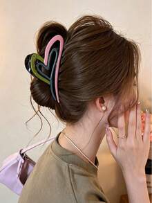 1pc Personalized Fashionable Multi-Color Heart-Shaped Geometric Hair Claw Clip, Suitable For Women's Back Hair Styling, Perfect For Elegant Women's Daily Wear And Party Matching - Multicolor - View 3