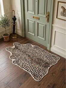 1pc Leopard Print Velvet Rug, Room Decor, Non-Slip Wear-Resistant, Noise-Reducing Sound-Absorbing, Skin-Friendly Soft, Easy To Clean, Living Room Carpet, Bedroom Rug, Bathroom Mat, Washable Carpet, Home Decor - Leopard Print - View 6