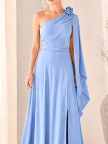 Bridesmaid Dress For Parties, Guests, Receptions, Graduations, Without Glitter, Cape Sleeves In Flowing Fabric With A Flower Brooch. - 藍色寧靜 - 查看 2