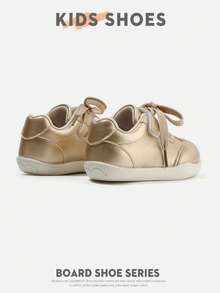 1 Pair Luxury Champagne Gold Unisex Kids Casual Sneakers With Hook And Loop Design, Easy To Put On And Take Off, Suitable For All Seasons - Gold - View 3