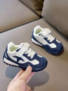 1 Pair Kids' Retro Patchwork Training Shoes, Unisex Toddler Non-Slip Hook & Loop Casual Sports Sneakers - Navy Blue - View 3