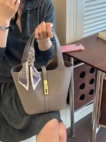 Tas Wanita Model Ember, Gesper Modis, Desain Minimalis Elegan, Cocok untuk Belanja, Bepergian, Bisnis, Padu Padan dengan Syal, Tas Abu-abu - Grey - View 5