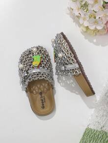 女款時尚法式鏤空編織髮髻夾腳拖鞋，可穿在衣服外，2026夏季新款 Boodles 涼鞋 - 銀色 - 查看 5